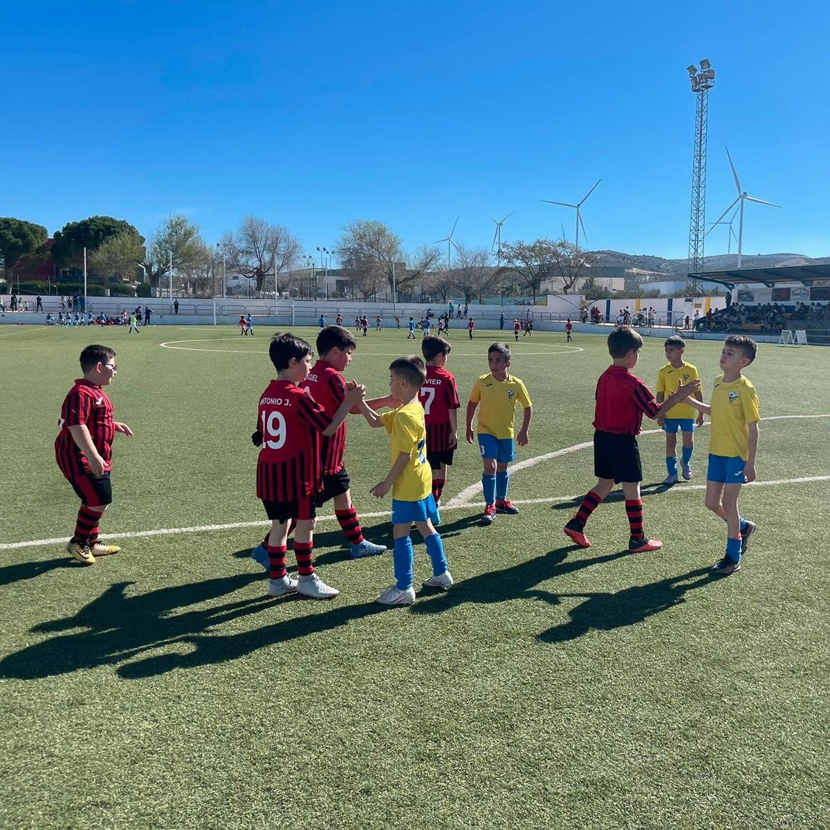 1.-PARTIDOS DISPUTADOS POR LA ESCUELA MUNICIPAL DE FÚTBOL DE EL RUBIO DURA