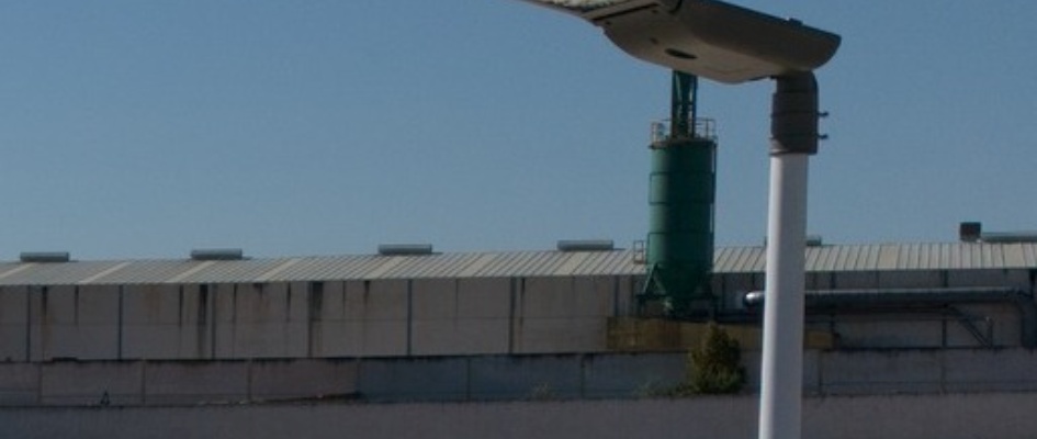 1.-INSTALACIÓN DE LAS PRIMERAS FAROLAS SOLARES EN EL RUBIO