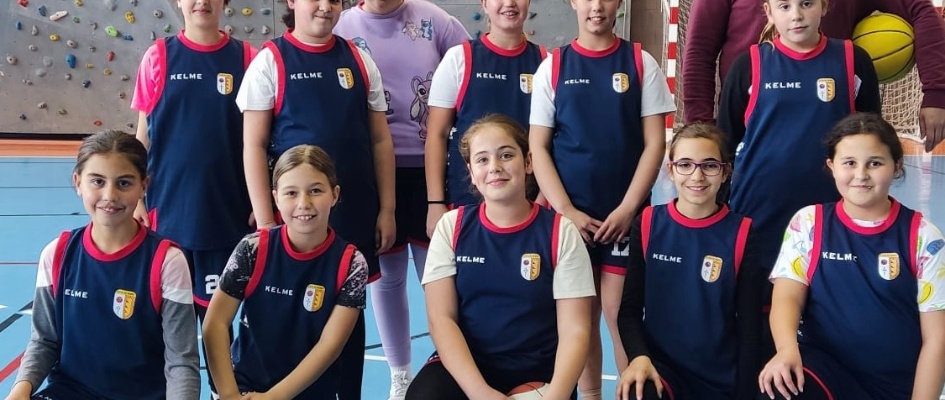 2.-LA ESCUELA MUNICIPAL DE BALONCESTO DE EL RUBIO DISPUTA LOS