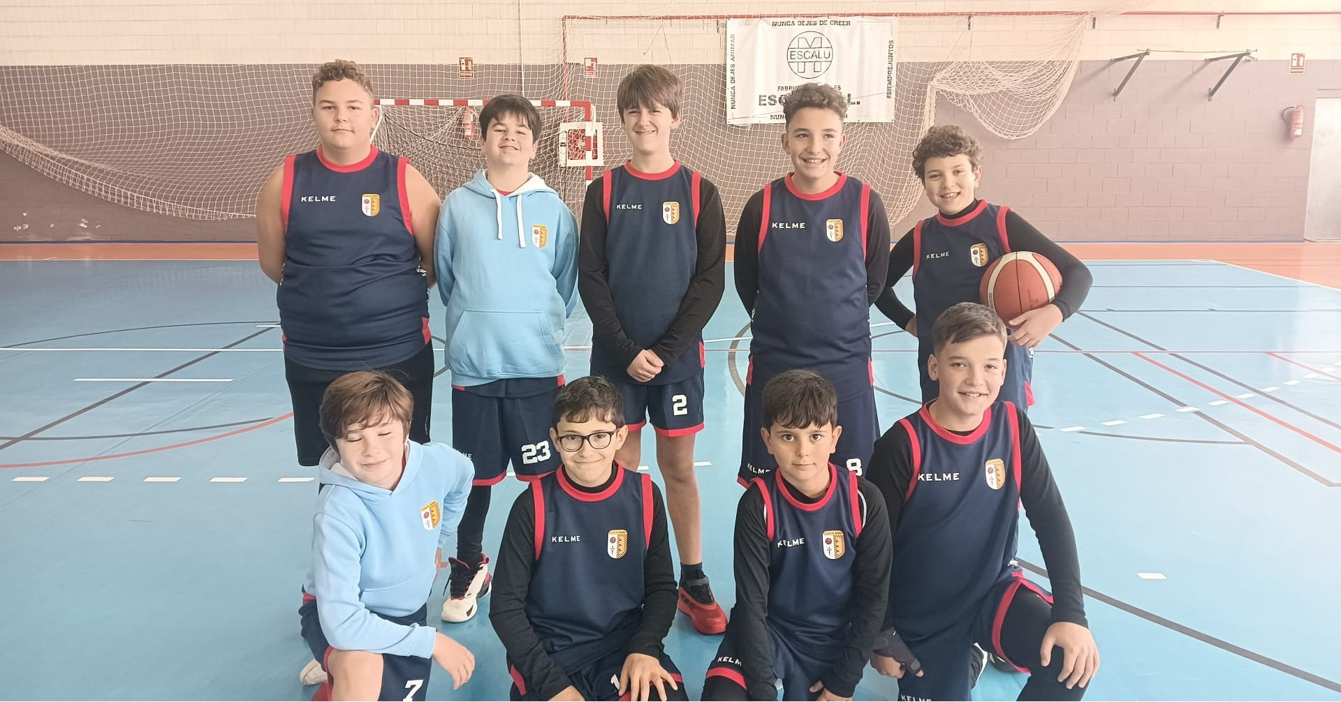 2.-La Escuela Municipal de Baloncesto de El Rubio comienza el 2025