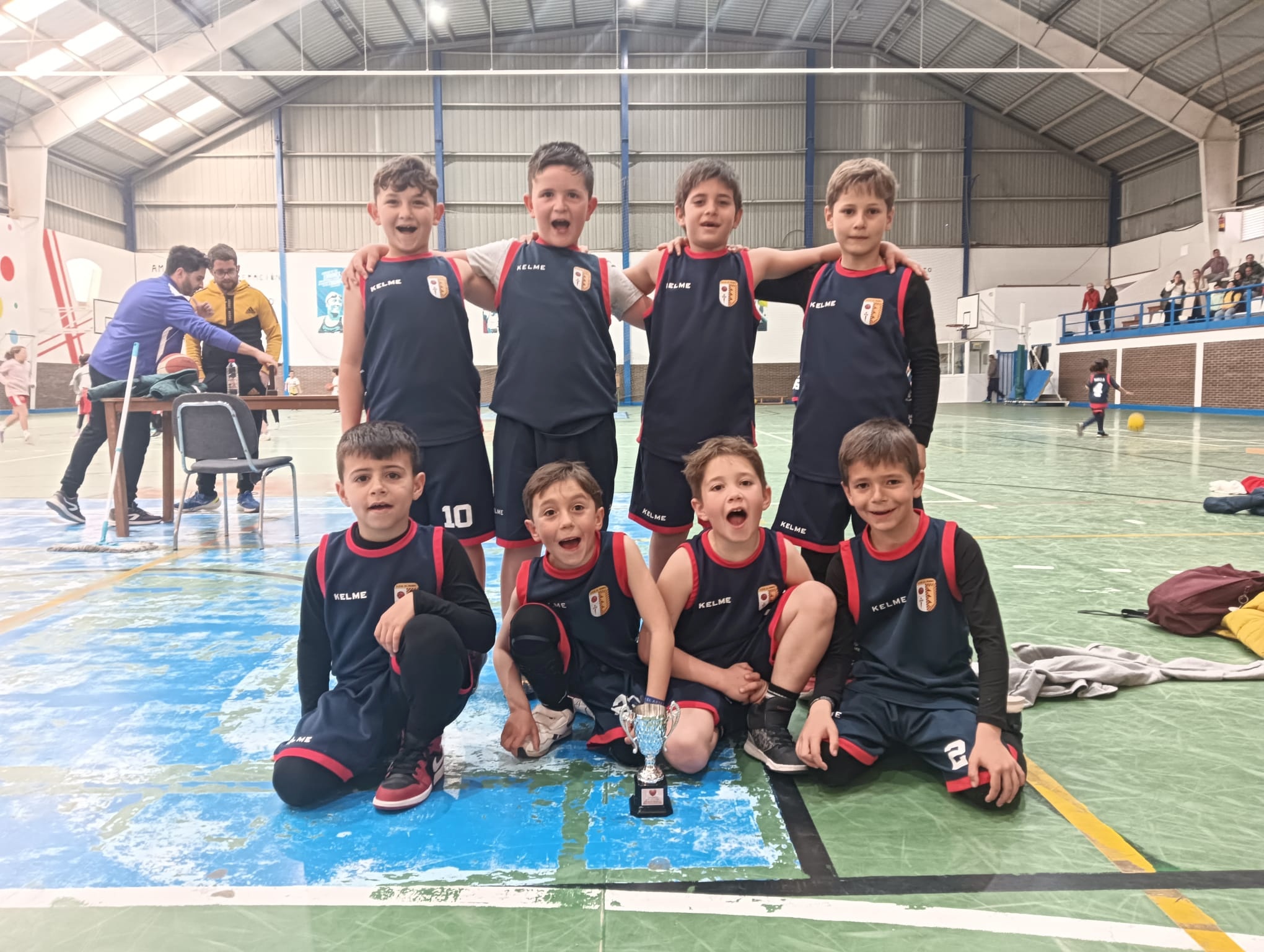 2.-ÚLTIMA JORNADA DE LOS PREBENJAMINES DE LA ESCUELA MUNICIPAL DE BALONCESTO DE EL RUBIO