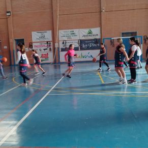 3.-La Escuela Municipal de Baloncesto de El Rubio