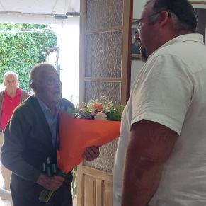 3.-NUESTRO VECINO ROBERTO BRAVO GARCÍA CUMPLE LOS 100 AÑOS