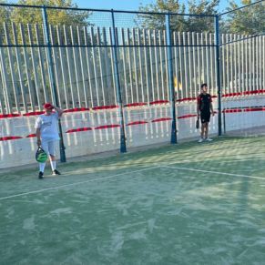 9.-Concluye el campeonato de pádel del verano 2024