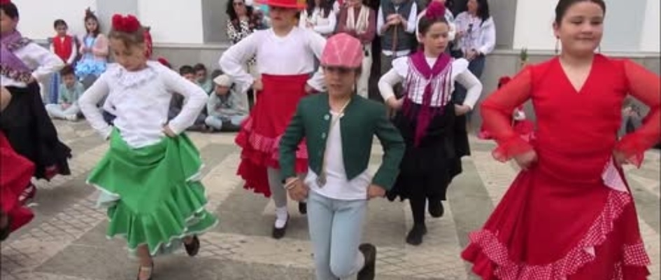 ROMERÍA EN EL COLEGIO 2025